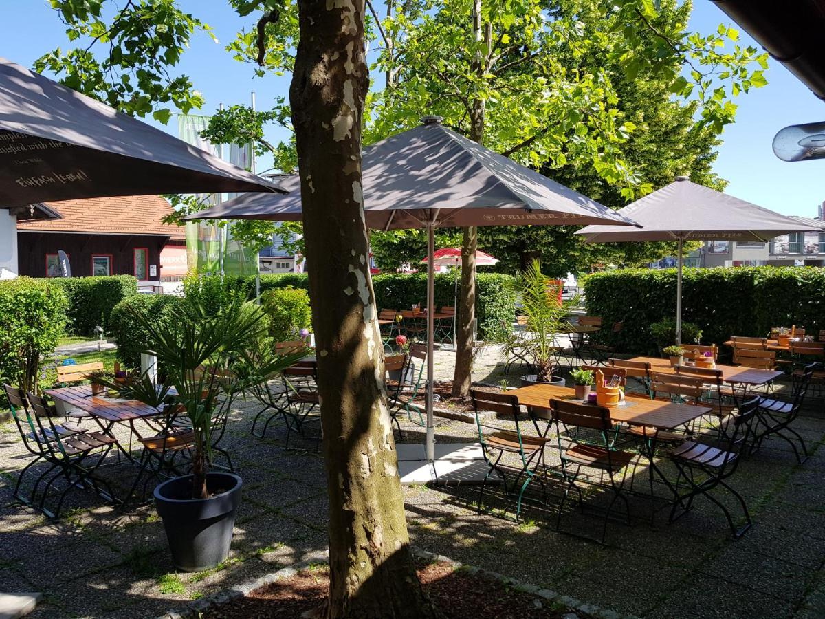 Gasthof Zur Strass Eugendorf Exterior foto